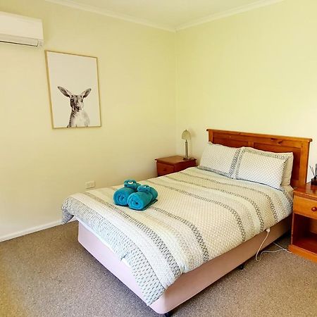 The Convent Boutique Accommodation Hay Exterior foto